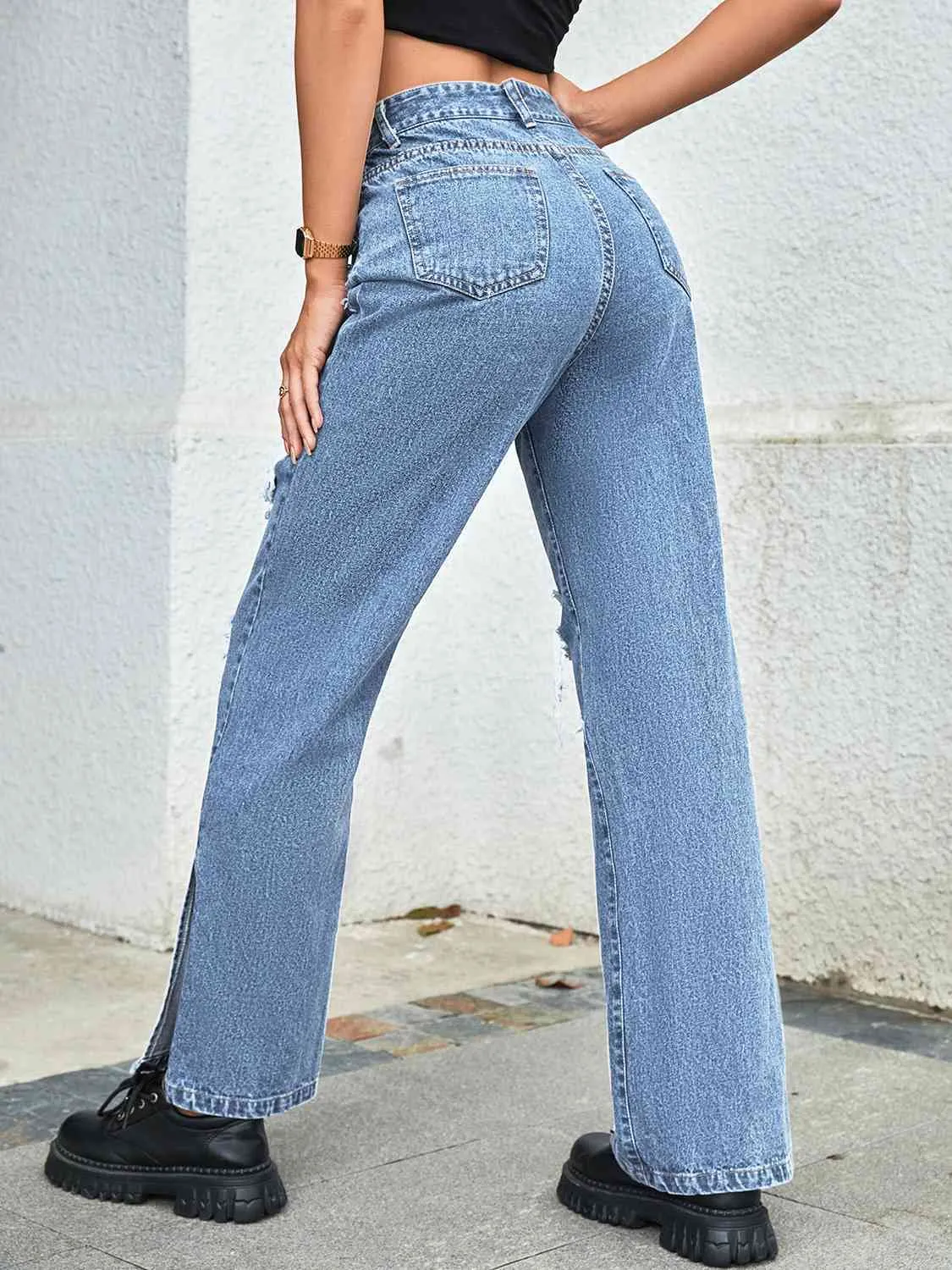 Distressed Cropped Denim Jeans with Slit Details