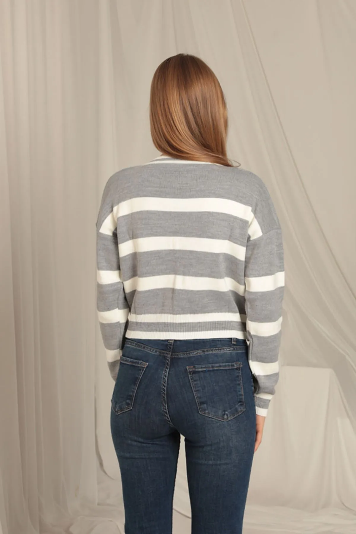 KKT Knitwear Fabric Striped Women's Gray Sweater - Conflans-Sainte-Honorine