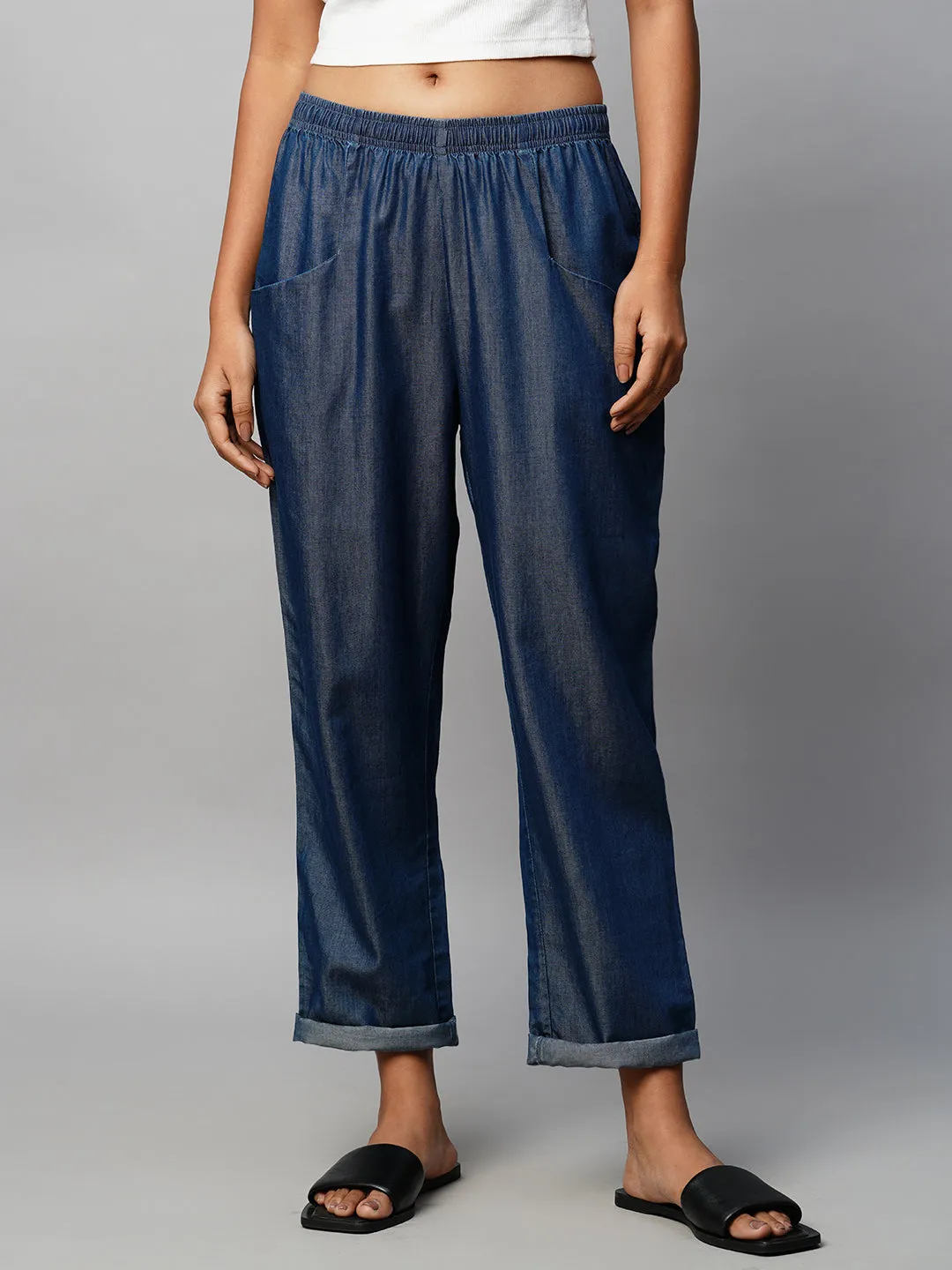Mid Wash Cotton Tencel Slip-On Peg Leg Denims