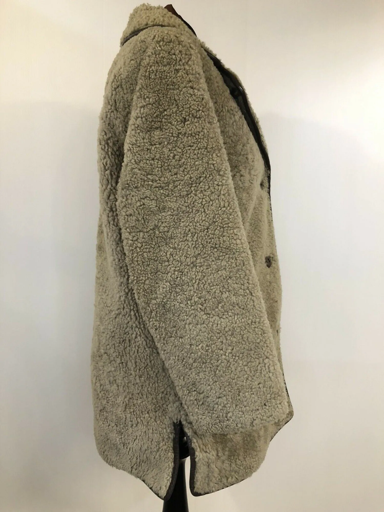 Vintage 1970s Single Breasted Sheepskin Teddy Coat in Beige - Size UK 14
