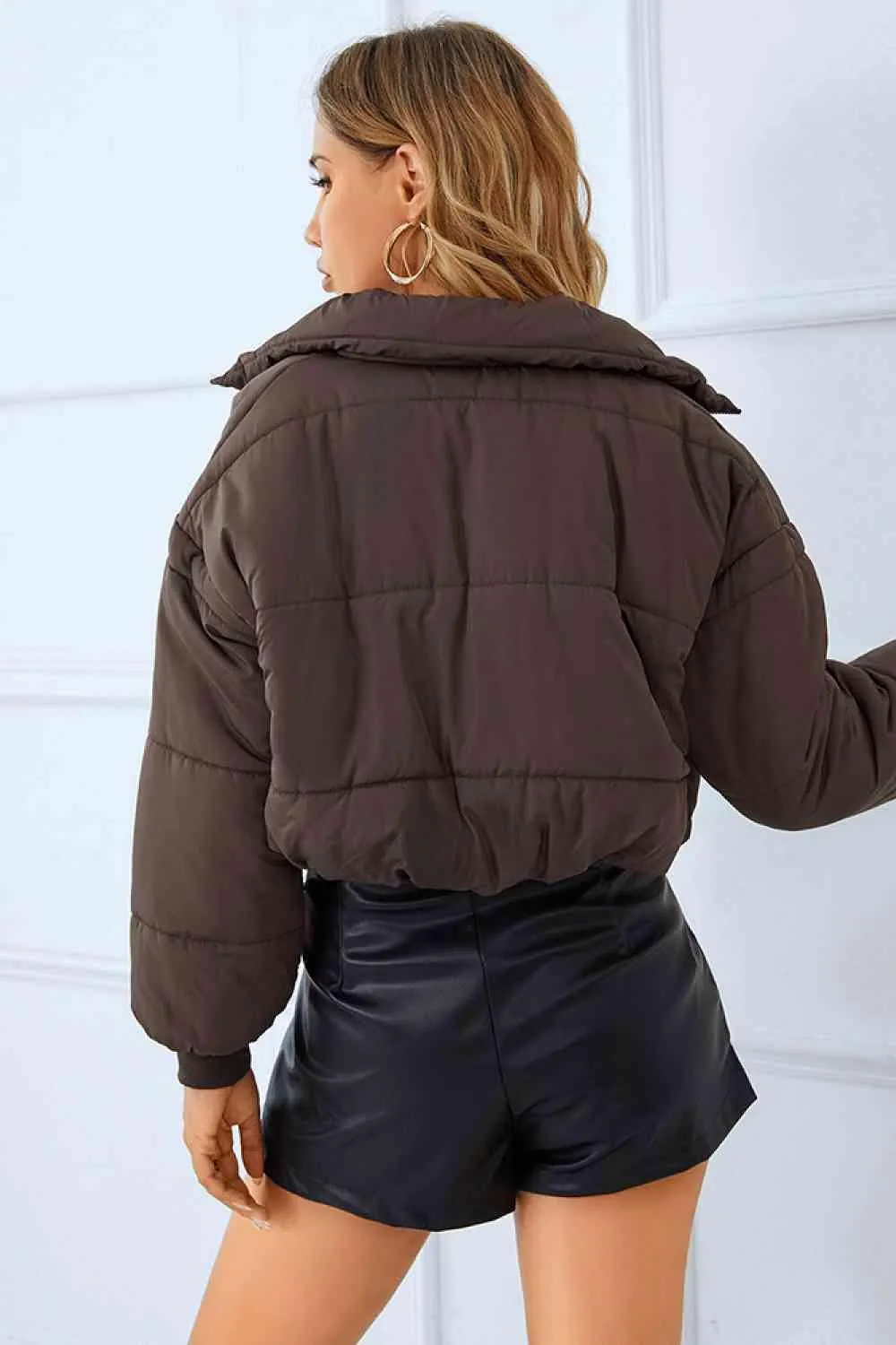 Winter Chic Zip-Up Cropped Puffer Jacket