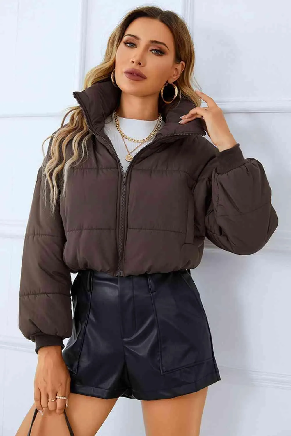 Winter Chic Zip-Up Cropped Puffer Jacket